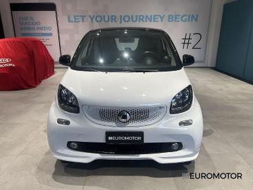 SPOTICAR Smart Fortwo 1.0 Superpassion 71cv Twinamic Usata - City Car Benzina Bianco - Modugno - 1202291691_2