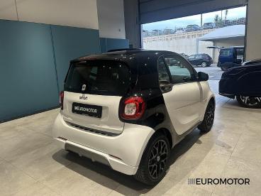 SPOTICAR Smart Fortwo 1.0 Superpassion 71cv Twinamic Usata - City Car Benzina Bianco - Modugno - 1202291691_5