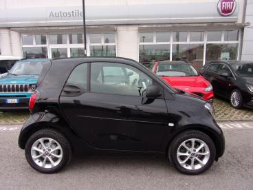 SPOTICAR Smart Fortwo 70 1.0 Youngster Usata - City Car Benzina Nero - Reggio Emilia - 502331620_4