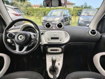 SPOTICAR Smart Fortwo 70 1.0 Passion Usata - City Car Benzina Bianco - Massa - 1202357698_5