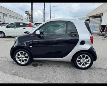 SPOTICAR Smart Fortwo 70 1.0 Passion Usata - City Car Benzina Nero - San Vitaliano - 1202360510_2