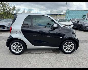 SPOTICAR Smart Fortwo 70 1.0 Passion Usata - City Car Benzina Nero - San Vitaliano - 1202360510_4