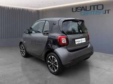 SPOTICAR Smart Fortwo 70 1.0 Twinamic Passion Usata - City Car Benzina Grigio - Gavirate - 502389011_5