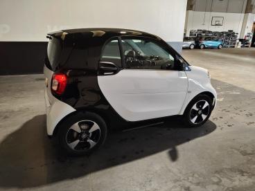 SPOTICAR Smart Fortwo Eq Passion Usata - City Car Elettrica Bianco - Milano - 502411175_5