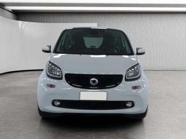 SPOTICAR Smart Fortwo 1.0 Passion 71cv Twinamic My18 Usata - City Car Benzina Bianco - Cuneo - 502436344_2