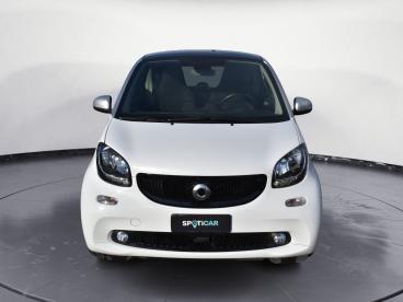 SPOTICAR Smart Fortwo 70 1.0 52kw Superpassion Twinamic Usata - City Car Benzina Bianco - Giarre - 502439127_2