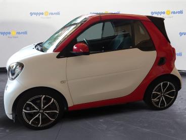 SPOTICAR Smart Fortwo Iii 2015 Cabrio Cabrio 0.9 T Passion 90cv Twinamic Usata - City Car Benzina Bianco - Roma - 502439281_1
