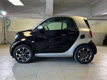 SPOTICAR Smart Fortwo 70 1.0 52kw Passion Twinamic Usata - City Car Benzina Nero - Vimercate - 1202452981_4