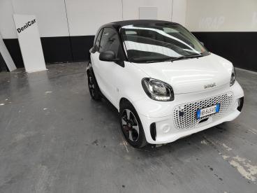 SPOTICAR Smart Fortwo Eq Passion 4,6kw Usata - City Car Elettrica Bianco - Milano - 502460799_3