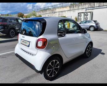 SPOTICAR Smart Fortwo 1.0 Passion 71cv Twinamic Usata - City Car Benzina Bianco - Terni - 1202463602_4