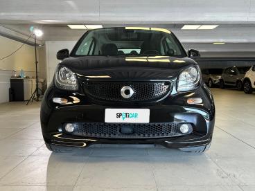 SPOTICAR Smart Fortwo 70 1.0 52kw Superpassion Twinamic Usata - City Car Benzina Nero - Milano - 1202468162_2