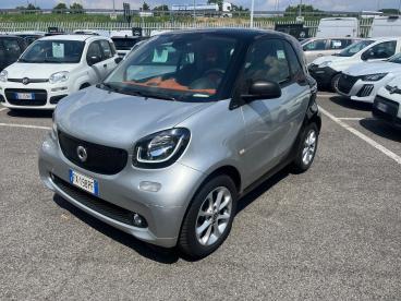 SPOTICAR Smart Fortwo 90 0.9 66kw Turbo Passion Usata - City Car Benzina Grigio - Milano - 502473241_1