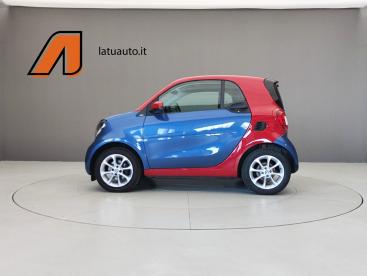 SPOTICAR Smart Fortwo Iii 2015 900 T 90cv Twinamic Passion Usata - City Car Benzina Rosso - Voghera - 502481657_5