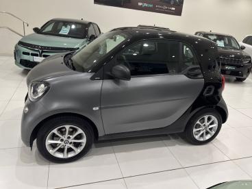 SPOTICAR Smart Fortwo 70 1.0 52kw Passion Twinamic Usata - City Car Benzina Nero - Napoli - 1202506028_4