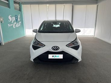 SPOTICAR Toyota Aygo 1.0 Vvt-i X-play Usata - City Car Benzina Bianco - Napoli - 1202361408_2