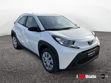 SPOTICAR Toyota Aygo X 1.0 Active 72cv S-cvt Usata - City Car Benzina Bianco - Roma - 502371957_2