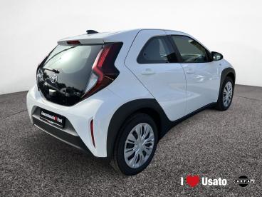 SPOTICAR Toyota Aygo X 1.0 Active 72cv S-cvt Usata - City Car Benzina Bianco - Roma - 502371960_3
