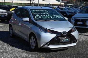 SPOTICAR Toyota Aygo 1.0 Vvt-i 69 Cv 5 Porte X-wave Usata - City Car Benzina Grigio - Carmagnola - 502393879_3