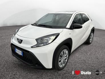 SPOTICAR Toyota Aygo X 1.0 Active 72cv Usata - City Car Benzina Bianco - Roma - 502405832_1