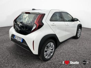 SPOTICAR Toyota Aygo X 1.0 Active 72cv Usata - City Car Benzina Bianco - Roma - 502405832_3