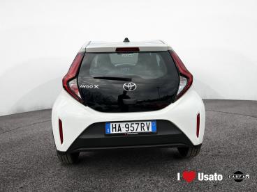 SPOTICAR Toyota Aygo X 1.0 Active 72cv Usata - City Car Benzina Bianco - Roma - 502405832_5
