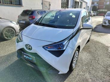 SPOTICAR Toyota Aygo Connect 1.0 Vvt-i 72 Cv 5 Porte X-cool Usata - City Car Benzina Bianco - Prato - 1202421570_2