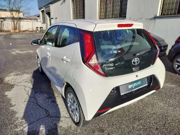 SPOTICAR Toyota Aygo Connect 1.0 Vvt-i 72 Cv 5 Porte X-cool Usata - City Car Benzina Bianco - Prato - 1202421570_3