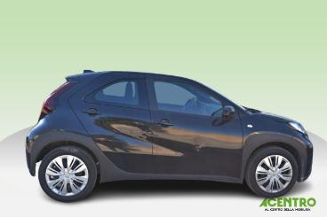 SPOTICAR Toyota Aygo X 1.0 Vvt-i 72cv 5p Active Usata - City Car Benzina Nero - Cagliari - 502433800_5