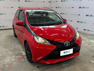 SPOTICAR Toyota Aygo 1.0 Vvt-i X-play Tss Usata - City Car Benzina Rosso - Roma - 1202439670_3