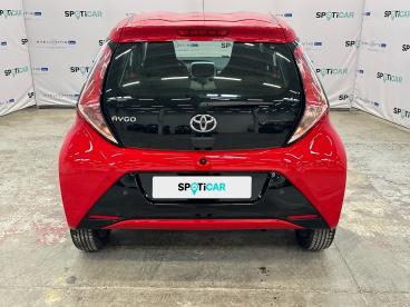 SPOTICAR Toyota Aygo 1.0 Vvt-i X-play Tss Usata - City Car Benzina Rosso - Roma - 1202439670_5