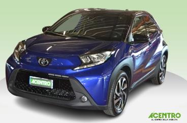 SPOTICAR Toyota Aygo X 1.0 Vvt-i 72cv 5p Trend Usata - City Car Benzina Blu - Cagliari - 502448663_1