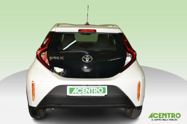 SPOTICAR Toyota Aygo X 1.0 Vvt-i 72cv 5p Active Usata - City Car Benzina Bianco - Cagliari - 502450349_3