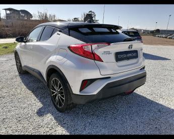 SPOTICAR Toyota C-hr I 1.8h Lounge 2wd E-cvt Usata - Suv Ibrido Bianco - Venturina Terme - 502294162_3