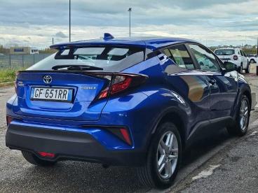 SPOTICAR Toyota C-hr 1.8 Hybrid E-cvt Business 15.000 Km. Usata - Suv Benzina Blu - Foggia - 1202394486_5