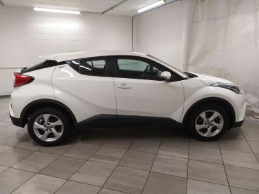 SPOTICAR Toyota C-hr 1.2t Active 2wd Usata - Suv Benzina Bianco - Cuneo - 502436496_4