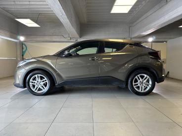 SPOTICAR Toyota C-hr 1.8h (122cv) E-cvt Lounge Usata - Suv Ibrido Grigio - Milano - 1202502340_4