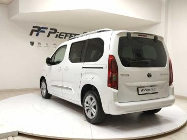 SPOTICAR Toyota Proace 1.5d 100 Cv S&s Short D Executive Usata -  Diesel Bianco - Teramo - 1202412187_3