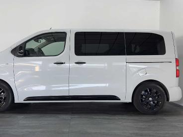 SPOTICAR Toyota Proace 2.0d 180 Cv L1 D Black Edition 8 Posti - No Vincol Usata -  Diesel Bianco - Montichiari - 1202497557_3