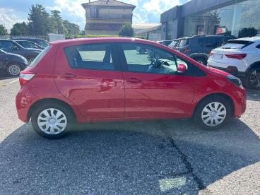 SPOTICAR Toyota Yaris 1.0 72 Cv 5 Porte Active Usata - City Car Benzina Rosso - Milano - 502411234_5