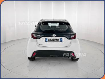 SPOTICAR Toyota Yaris 1.0 5 Porte Active Usata - City Car Benzina Bianco - Milano - 502419437_5