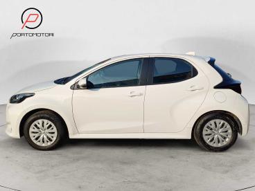 SPOTICAR Toyota Yaris 1.5 Hybrid 5 Porte Active Usata - City Car Ibrido Bianco - Portogruaro - 1202433366_2