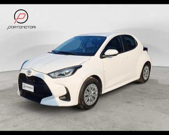 SPOTICAR Toyota Yaris 1.5 Hybrid 5 Porte Active Usata - City Car Ibrido Bianco - Portogruaro - 1202434549_1