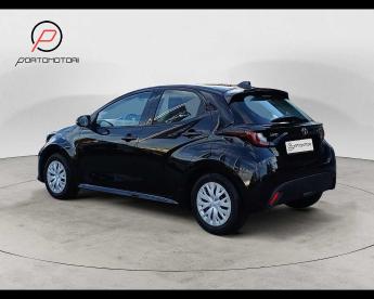 SPOTICAR Toyota Yaris 1.5 Hybrid 5 Porte Active Usata - City Car Ibrido Nero - Portogruaro - 1202434977_3