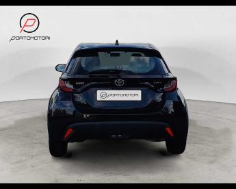 SPOTICAR Toyota Yaris 1.5 Hybrid 5 Porte Active Usata - City Car Ibrido Nero - Portogruaro - 1202434977_4