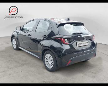 SPOTICAR Toyota Yaris 1.5 Hybrid 5 Porte Active Usata - City Car Ibrido Nero - Portogruaro - 1202437815_3