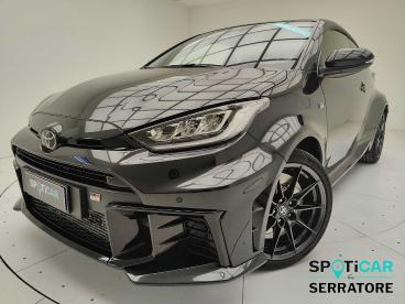 SPOTICAR Toyota Yaris Iv 1.6 Circuit Dat-8 Usata - City Car Benzina Nero - Albavilla - 1202438393_1