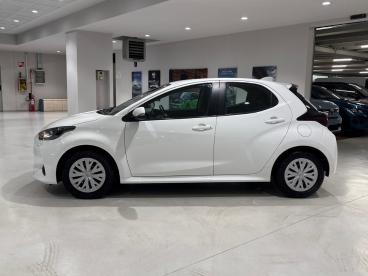 SPOTICAR Toyota Yaris 1.0 Active My22 Usata - City Car Benzina Bianco - Sesto San Giovanni - 1202465370_4