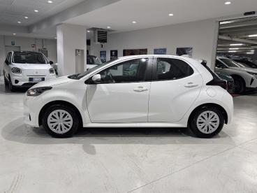 SPOTICAR Toyota Yaris Hybrid Active My24 Usata - City Car Ibrido Bianco - Sesto San Giovanni - 1202466974_4