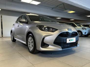 SPOTICAR Toyota Yaris Hybrid Active My24 Usata - City Car Ibrido Bianco - Milano - 1202484710_3