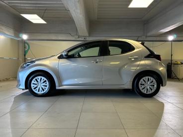 SPOTICAR Toyota Yaris Hybrid Active My24 Usata - City Car Ibrido Bianco - Milano - 1202484710_4